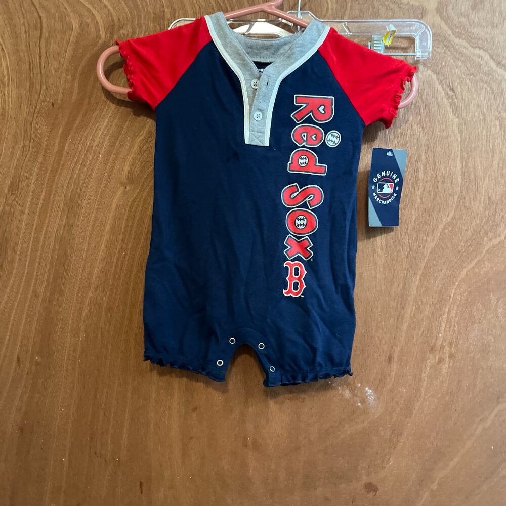 NWT Kids size 12 Month Boston Red Soxs Oneies